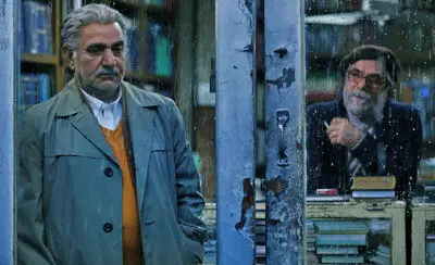 "خانه کاغذی" در آمریکا با حضور پرویز پرستویی و تینا پاکروان