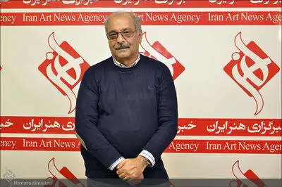 محمدرضا خاکی: روند فاصله‌گیری از مقولات اجتماعی در تئاتر کشور به وجود آمده / تئاتر ما نیاز به گفتمان میان مدیران، تئاتر حرفه‌ای، محققین و مترجمین دارد / الان زمانی است که تئاتر ما نیازمند تمرکززدایی است