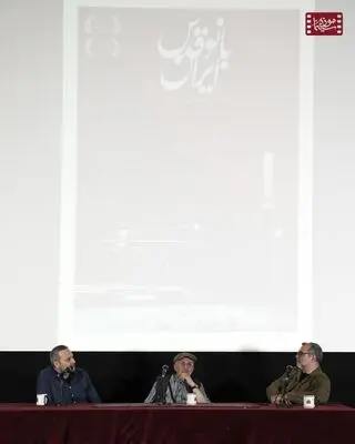 بازخوانی سکوتِ زنی که کنار تاریخ ایستاد