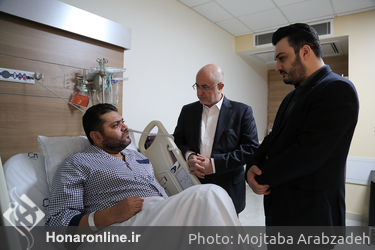 عیادت علی مرادخانی از غلامرضا صنعتگر 
