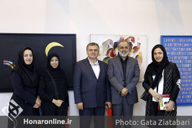 غرفه هنرآنلاین در چهارمین روز بیست و سومین نمایشگاه مطبوعات (1)