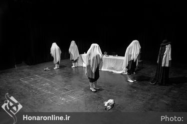 نمایش «می خواستم اسب باشم»