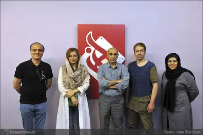 عشقی که به آگاهی منتج می‌شود / نمایش "بیداری" به روایت داود دانشور، گیلدا حمیدی، افشین زارعی و رضا امامی