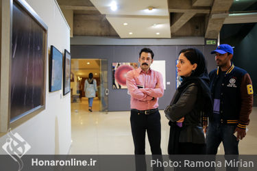 افتتاحیه نمایشگاهی از آثار هنرمندان در پردیس ملت