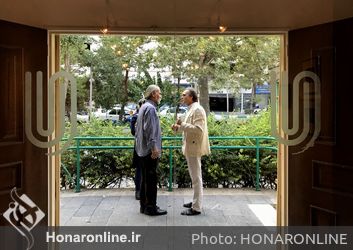 نمایشگاه گروهی هنرمندان جوان شیرازی در گالری لاله