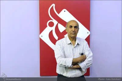 وضعیت ترجمه آثار نمایشی به سامان نیست / گروه‌ تئاتری در حوزه دینی و ارزشی شکل نگرفت / روایت داود دانشور از دنیای ترجمه تا مشکلات تئاتر دینی