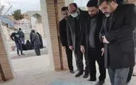 مقبره مهدی آذریزدی بازسازی می‌شود | بازدید وزیر فرهنگ از مزار نویسنده فقید