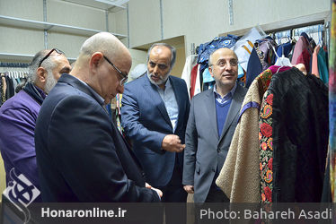 بازدید علی مرادخانی از دبیرخانه ششمین جشنواره مد و لباس فجر