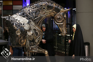 نمایشگاه «اسب و حیوانات هم‌زیست» در گالری هفتا