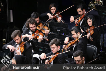 ارکستر سمفونیک تهران و ایتالیا در هفتمین روز سی و دومین جشنواره موسیقی فجر در تالار وحدت 