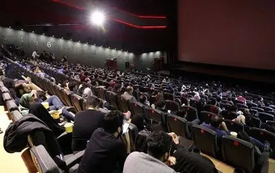 مدیر یک پردیس سینمایی: استقبال مخاطبان از سینماها در حال بهتر شدن است