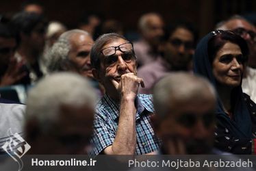 بزرگداشت هوشنگ آزادی ور در تالار استاد شهناز خانه ی هنرمندان