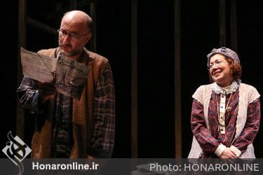 نمایش "خرده نان" در سالن سایه تئاتر شهر