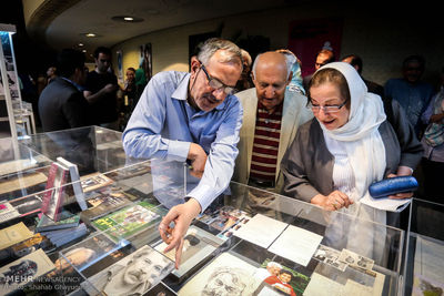 Actor Davoud Rashidi memorabilia on show at Tehran theater complex