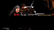 Ghavam Sadri performs piano recital in Roudaki Hall 2 