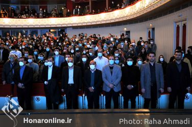 رونمایی ارکستر موسیقی نواحی ایران همراه با نظامی خوانی 