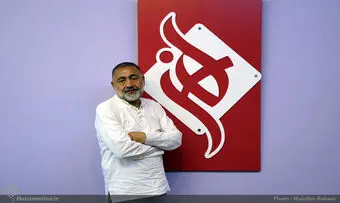 جدیدترین وضعیت خسرو احمدی پس از عارضه مغزی