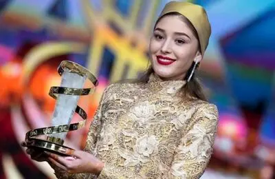 فرشته حسینی برگزیده مراکش شد