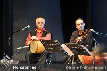کنسرت گروه موسیقی بیدل به سرپرستی و خوانندگی حسام الدین سراج