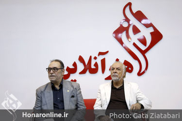 غرفه هنرآنلاین در سومین روز بیست و سومین نمایشگاه مطبوعات (1)