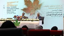 بهروز شعیبی: هیچ فیلمی را بر مبنای نظر شخصی از جشنواره حذف نکردم
