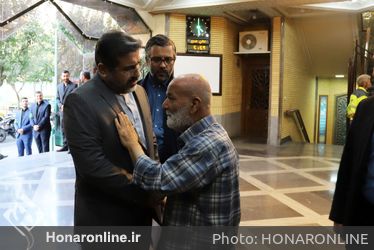 حضور وزیر فرهنگ در مراسم یادبود شاعر پیشکسوت آیینی سید رضا موید