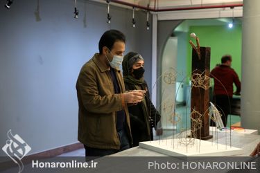 تحویل آثار هنرمندان به چهاردهمین جشنواره هنرهای تجسمی فجر