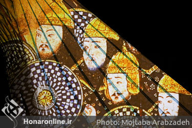 سمفونی نور "سیمرغ صلح" در برج آزادی‎