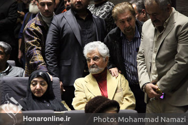 اکران مستند «ابر مرد» زندگی نامه ناصر ملک مطیعی در پردیس چارسو 