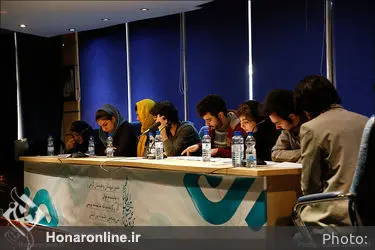 نمایشنامه خوانی نمایش "رقص هانتینگتن"