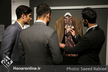 نمایشگاه نقاشی ناصر پلنگی و لباس بهنود جواهرپور در گالری آریانا 