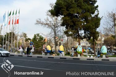  رنگ آمیزی تخم مرغ های نوروزی