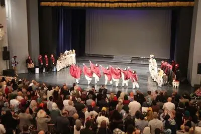 Persian musical ''Simoughnameh'' inspires new generation to care about environment