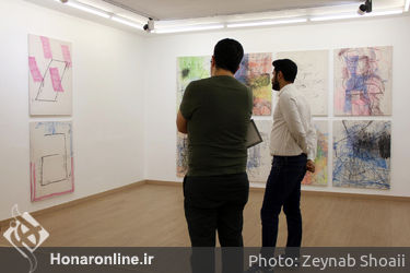 نمایشگاه آثار حبیب فرج‌آبادی در گالری دستان+2
