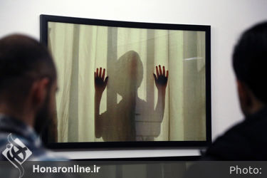افتتاحیه نمایشگاه عکس یوریک کریم مسیحی با عنوان "تهران، غیر رسمی" در گالری دنا 