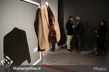 نمایشگاه نقاشی ناصر پلنگی و لباس بهنود جواهرپور در گالری آریانا 