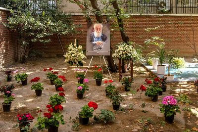 German court blocks repatriating remains of Iranian poet over daughter’s complaint 