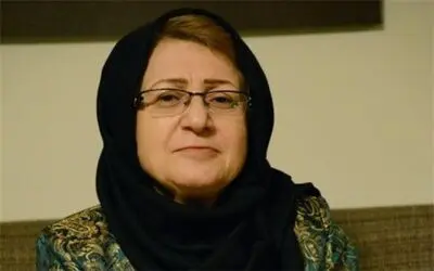 هنگامه اخوان: بانوان نباید میدان هنر را خالی کنند