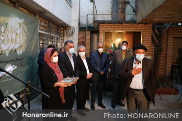 مراسم تجلیل از هنرمندان پیشکسوت ایثارگر
