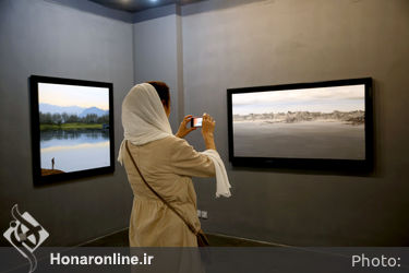 نمایشگاه نقاشی مینو واثقی در گالری آریا 