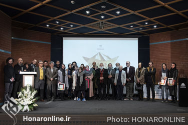 تجلیل از برگزیدگان سومین جایزه هنری ویستا در خانه هنرمندان