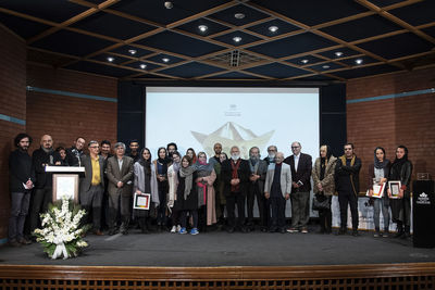 دو هنرمند برگزیدگان سومین جایزه ۳۰ میلیونی ویستا / هنرهای تجسمی مظلوم اما درخشان