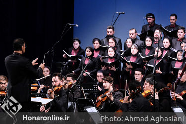 گروه کر شهر تهران به رهبری مهدی قاسمی 