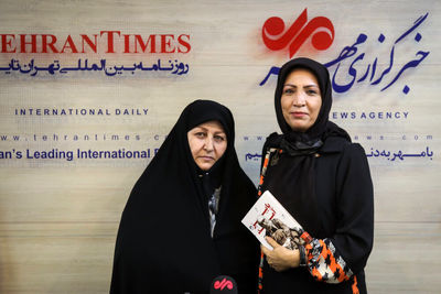 IRGC chief Ahmad Yusefi’s widow releases her memoirs “Autumn Arrived”  