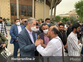 بازدید محمود سالاری معاون امور هنری وزارت فرهنگ و ارشاد اسلامی از اجراهای ویژه برنامه هفته هنر انقلاب اسلامی در تئاتر شهر