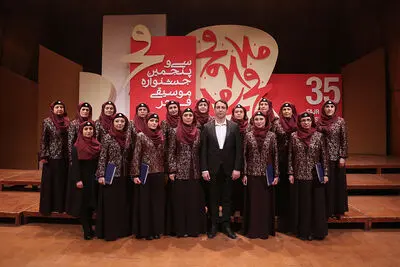 گروه کمیتاس در رودکی به صحنه رفت