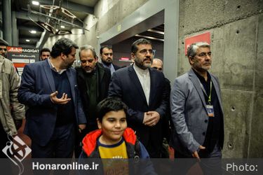 بازدید وزیر فرهنگ از جشنواره سینماحقیقت 