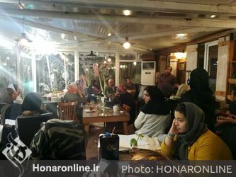 نخستین هفته طراحى کیش با حضور سه نسل از هنرمندان طراح در میکا گالری