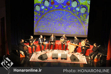 بازدید  محمود شالویی سرپرست محترم معاونت امور هنری از نمایشگاه جشن نگاره
