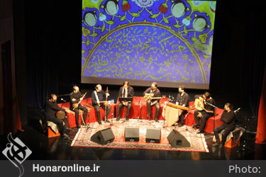 بازدید  محمود شالویی سرپرست محترم معاونت امور هنری از نمایشگاه جشن نگاره